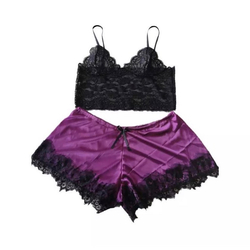 Venta de Pijama de encaje en Panamá. A sólo $10. Entrega gratis. Garantía Mercologo.