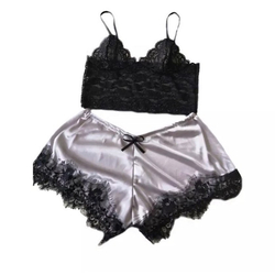 Venta de Pijama de encaje en Panamá. A sólo $10. Entrega gratis. Garantía Mercologo.