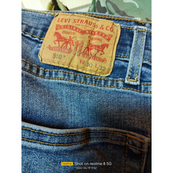 Venta de Jeans Levis original en Panamá. A sólo $20. Entrega gratis. Garantía Mercologo.