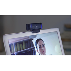 Venta de Logitech WEBCAM HD Pro C920 - Cámara web - color en Panamá. A sólo $103. Entrega gratis. Garantía Mercologo.