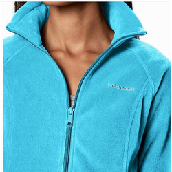 Venta de Jacket COLUMBIA celeste en Panamá. A sólo $36.95. Entrega gratis. Garantía Mercologo.