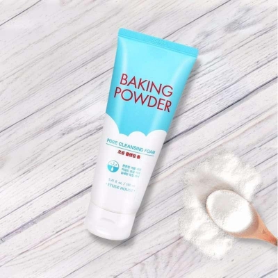 Venta de Baking Powder Pore Cleansing Foam (Etude House) en Panamá. A sólo $14.99. Entrega gratis. Garantía Mercologo.