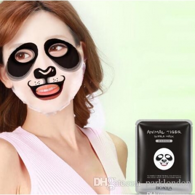 Venta de Sheet Mask con estampado de panda (Bioaqua) en Panamá. A sólo $2.99. Entrega gratis. Garantía Mercologo.