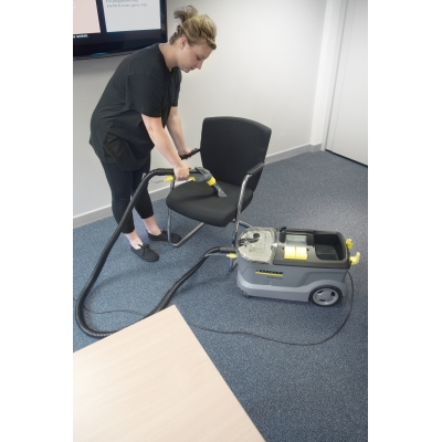 Venta de LAVA-ASPIRADORA PUZZI 10/1| KARCHER en Panamá. A sólo $1550. Entrega gratis. Garantía Mercologo.