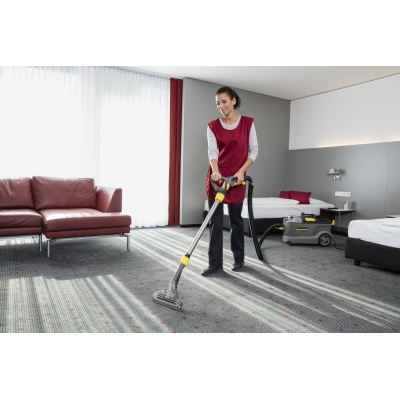 Venta de LAVA-ASPIRADORA PUZZI 10/1| KARCHER en Panamá. A sólo $1550. Entrega gratis. Garantía Mercologo.