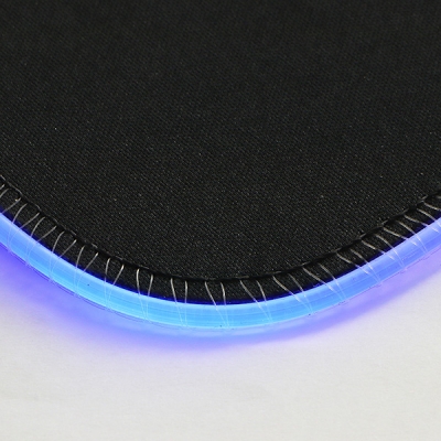 Venta de Xtech mouse pad con LED de 7 colores Gaming en Panamá. A sólo $25.99. Entrega gratis. Garantía Mercologo.