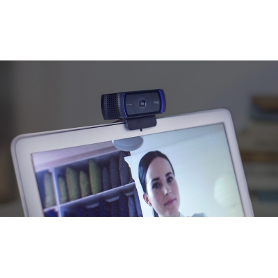 Venta de Logitech WEBCAM HD Pro C920 - Cámara web - color en Panamá. A sólo $103. Entrega gratis. Garantía Mercologo.